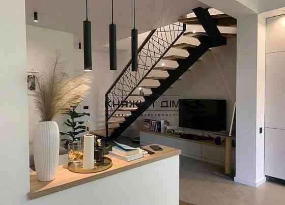 Оренда таунхауса по вул. Садовій Метро Славутич 139364 Київ