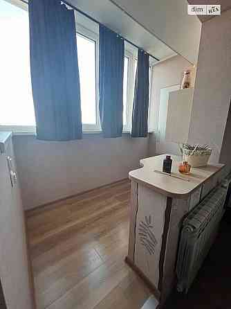 Оренда Квартира 2-кімнатна, 17/18 поверх на Академіка Заболотного, 76 Киев